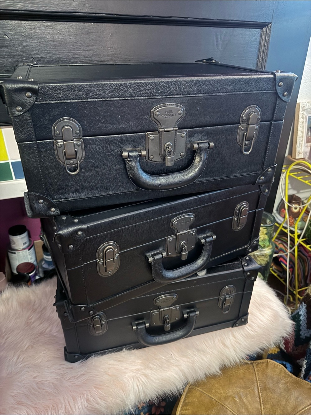 RARE Coach New York Retail Display Trunks Set of 3 Matching Cases | Props - Picture 14 of 14
